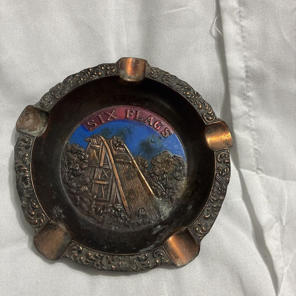 VINTAGE 1970s COPPER SIX FLAGS ASH TRAY Heavy Patina